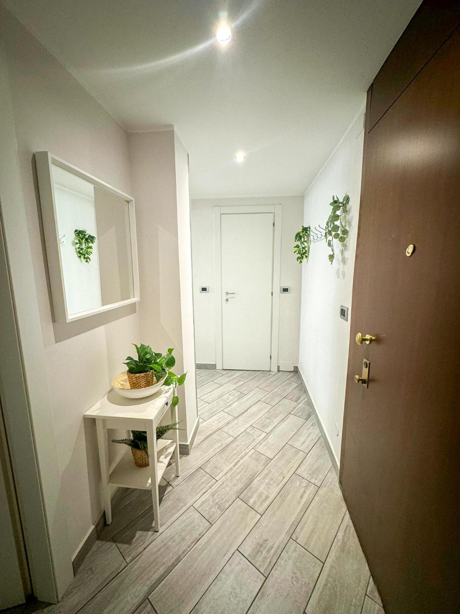 In Town - Fiera Near San Siro Stadium Apartment